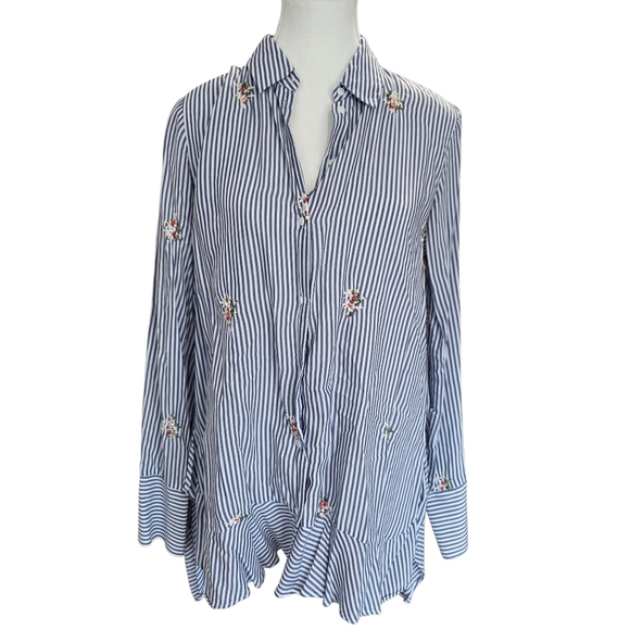 Zara Blue and White Striped Blouse with Floral Embroidery Size Medium - Picture 2 of 8
